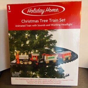 NIB Holiday Home Christmas Tree Train Set